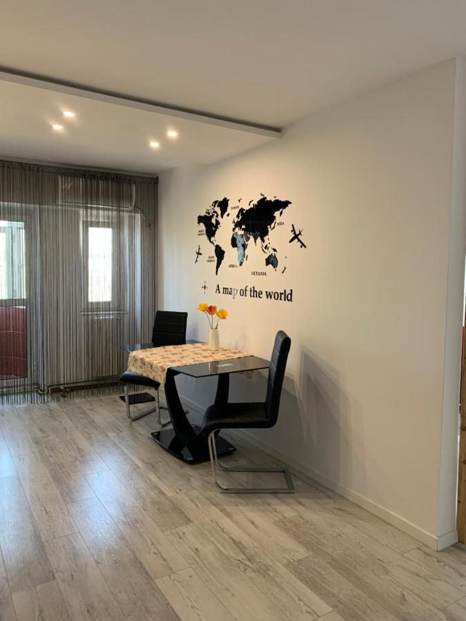 Gabriel'S Apartment คอนสตันซา ภายนอก รูปภาพ